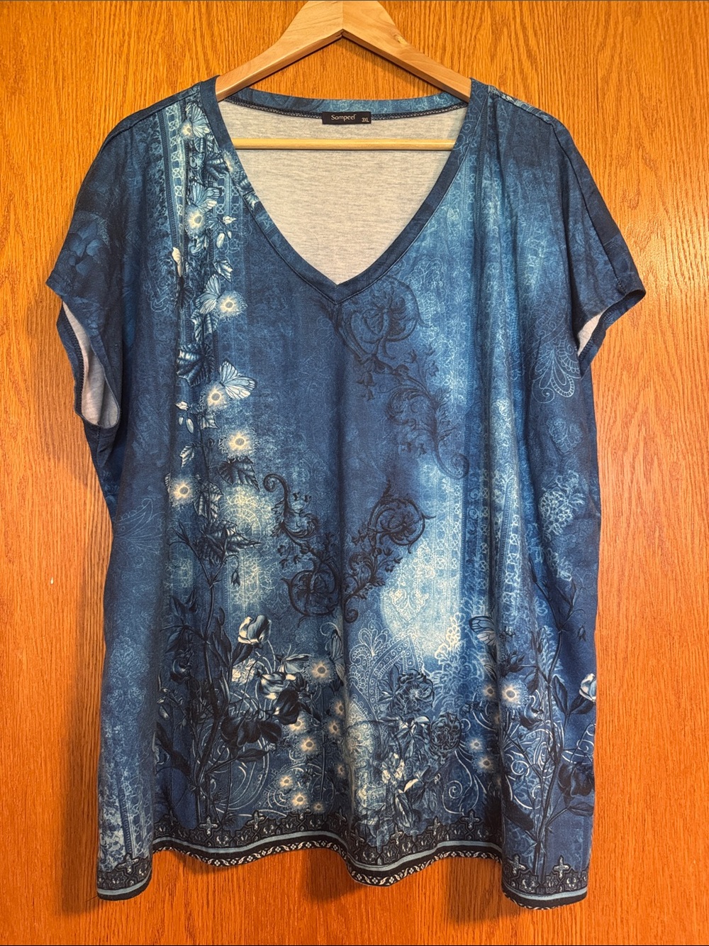 Blue V-Neck Short Sleeve Floral Print Top by Samp;S Soul
